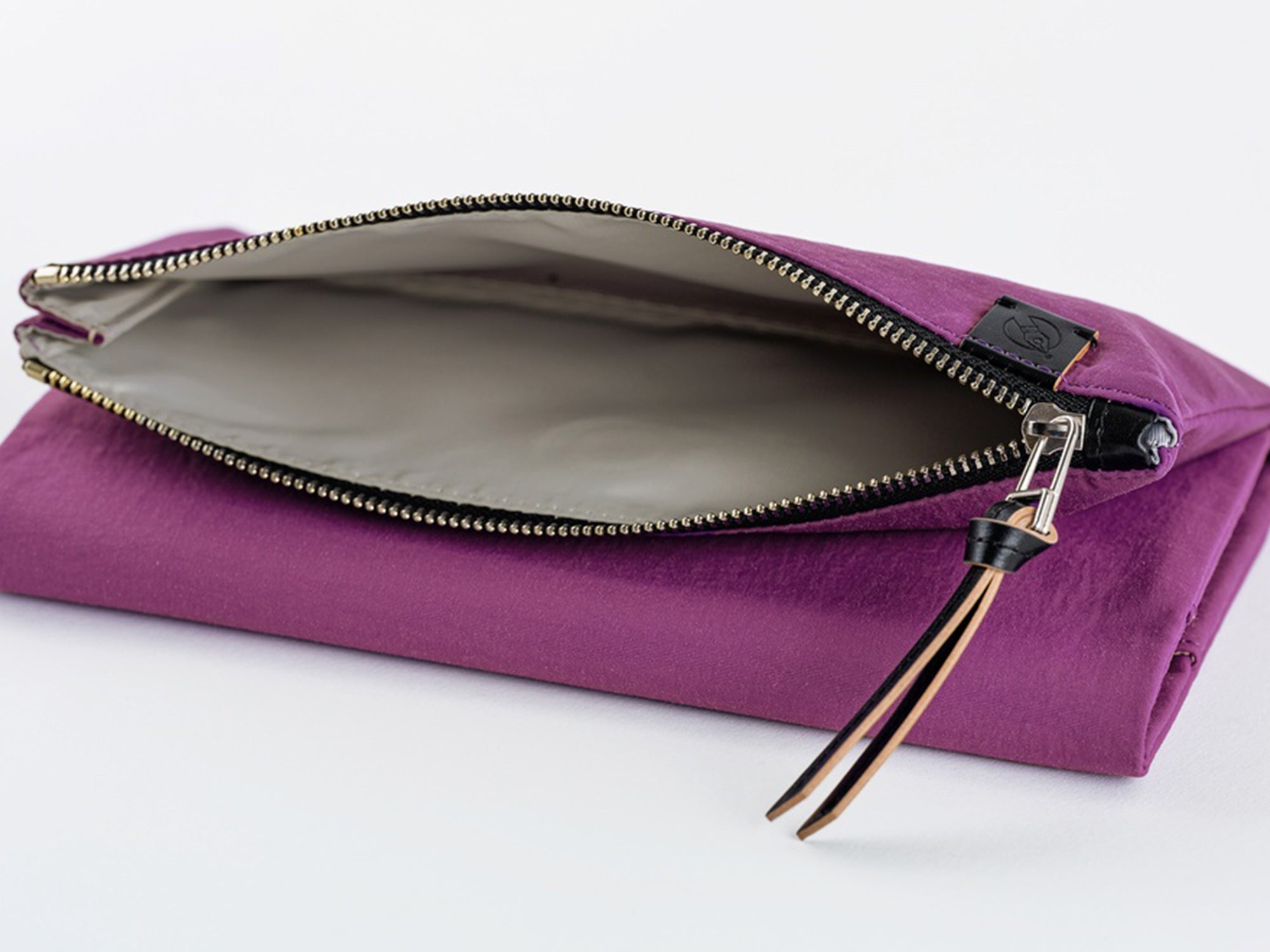 Hobonichi Techo Weeks Cover - Tragen Purple