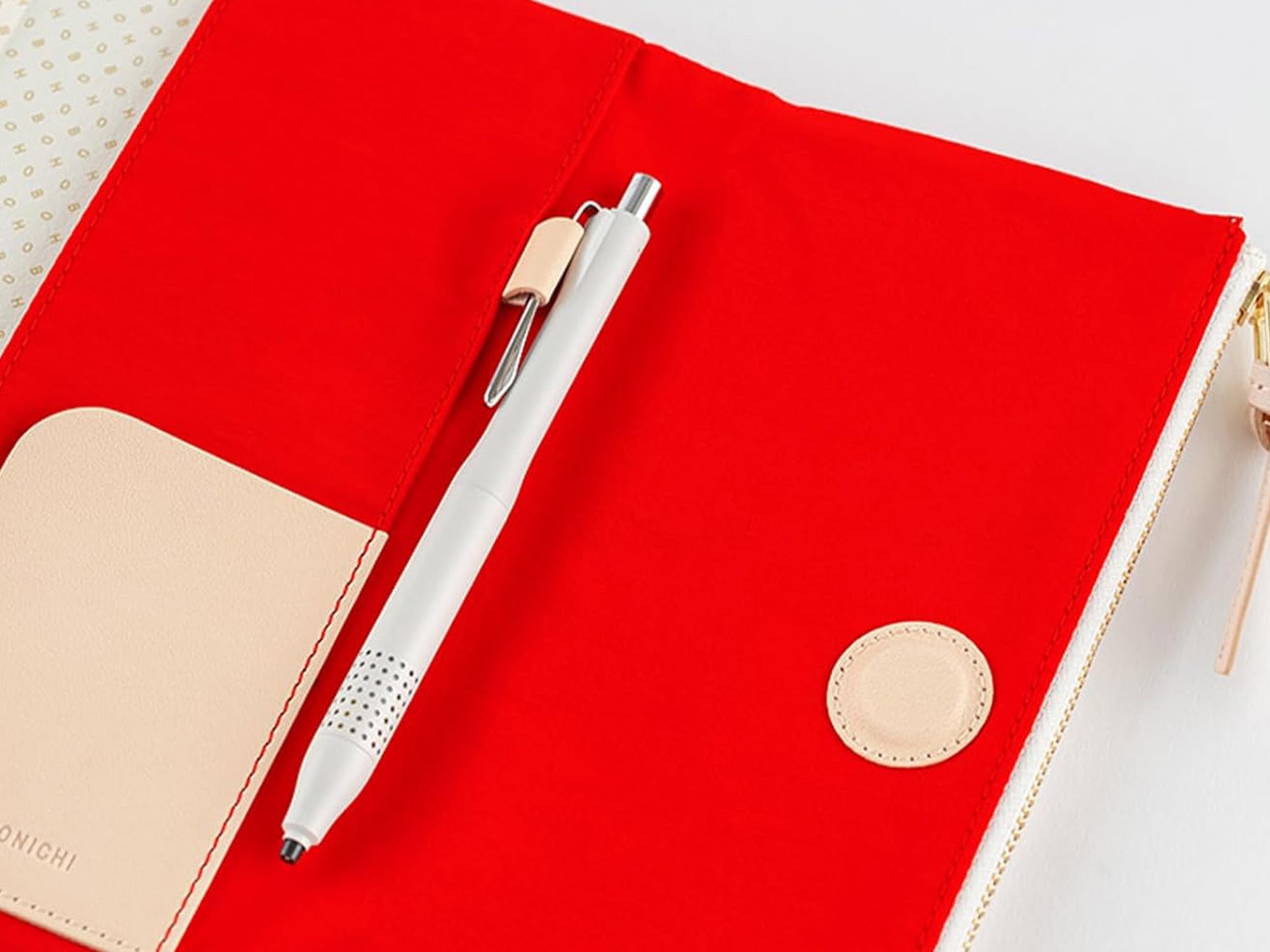Hobonichi Techo Weeks Cover - Tragen Red