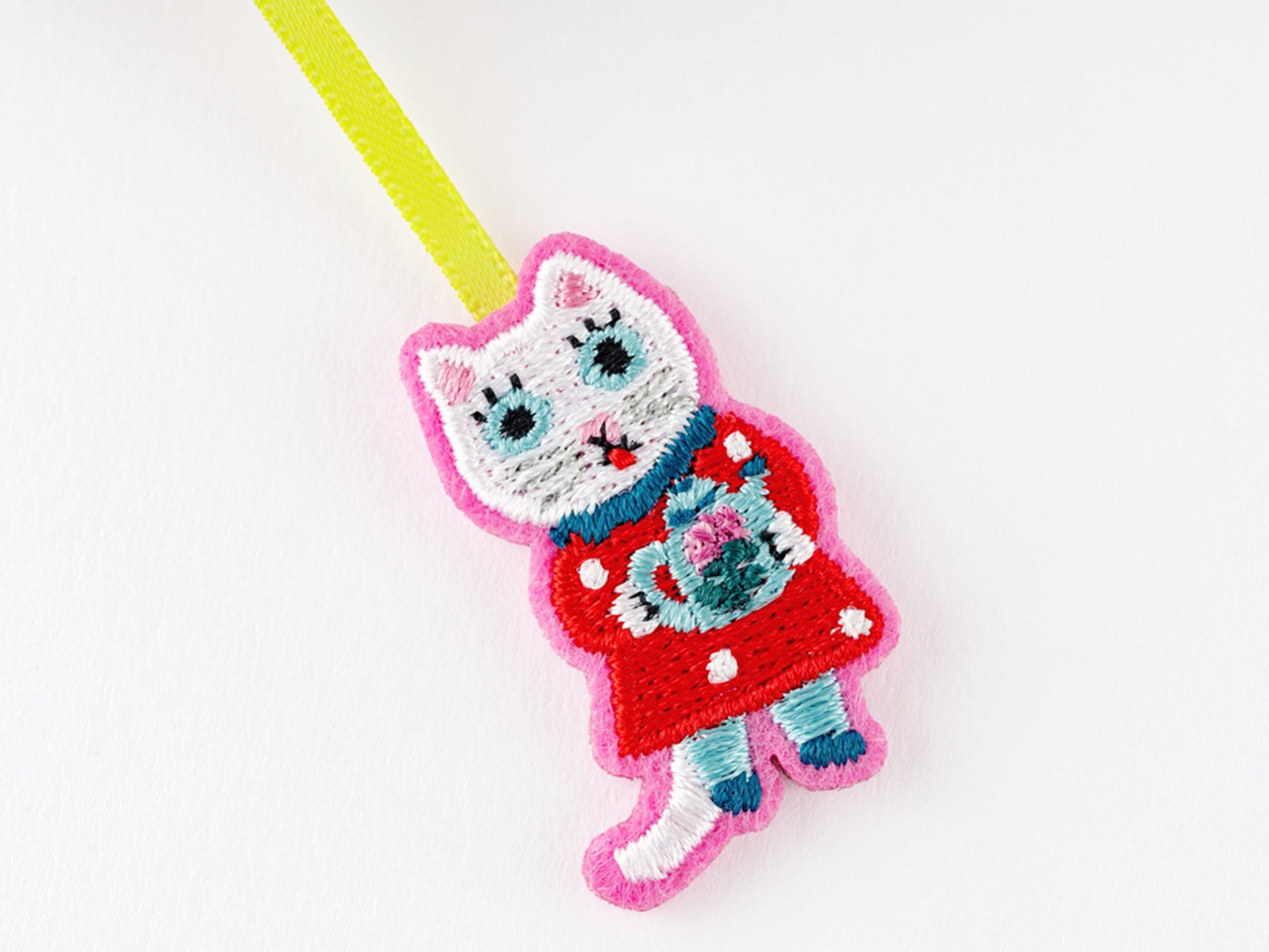 Yumi Kitagishi Embroidered Bookmark - White Cat